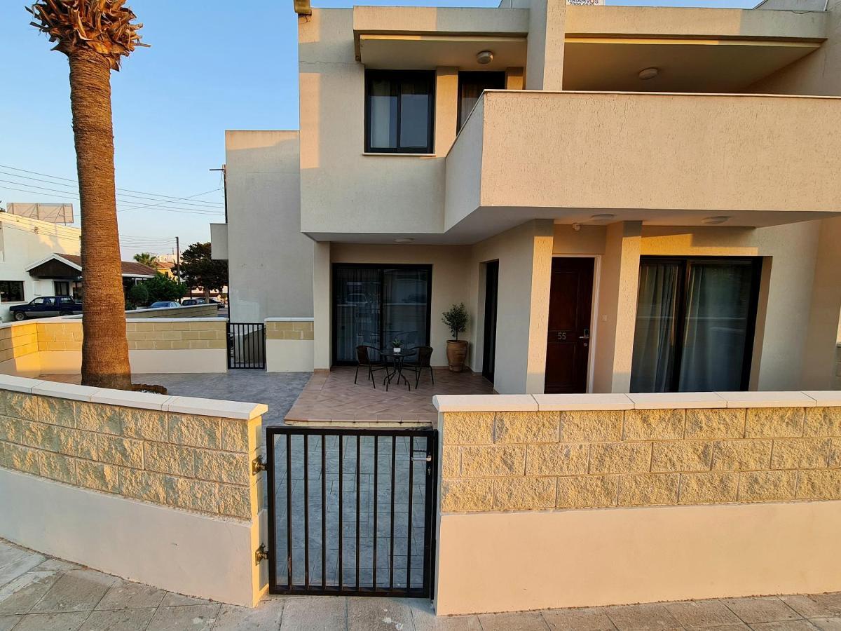 Pylaapts - Apartments Near The Beach Exterior photo