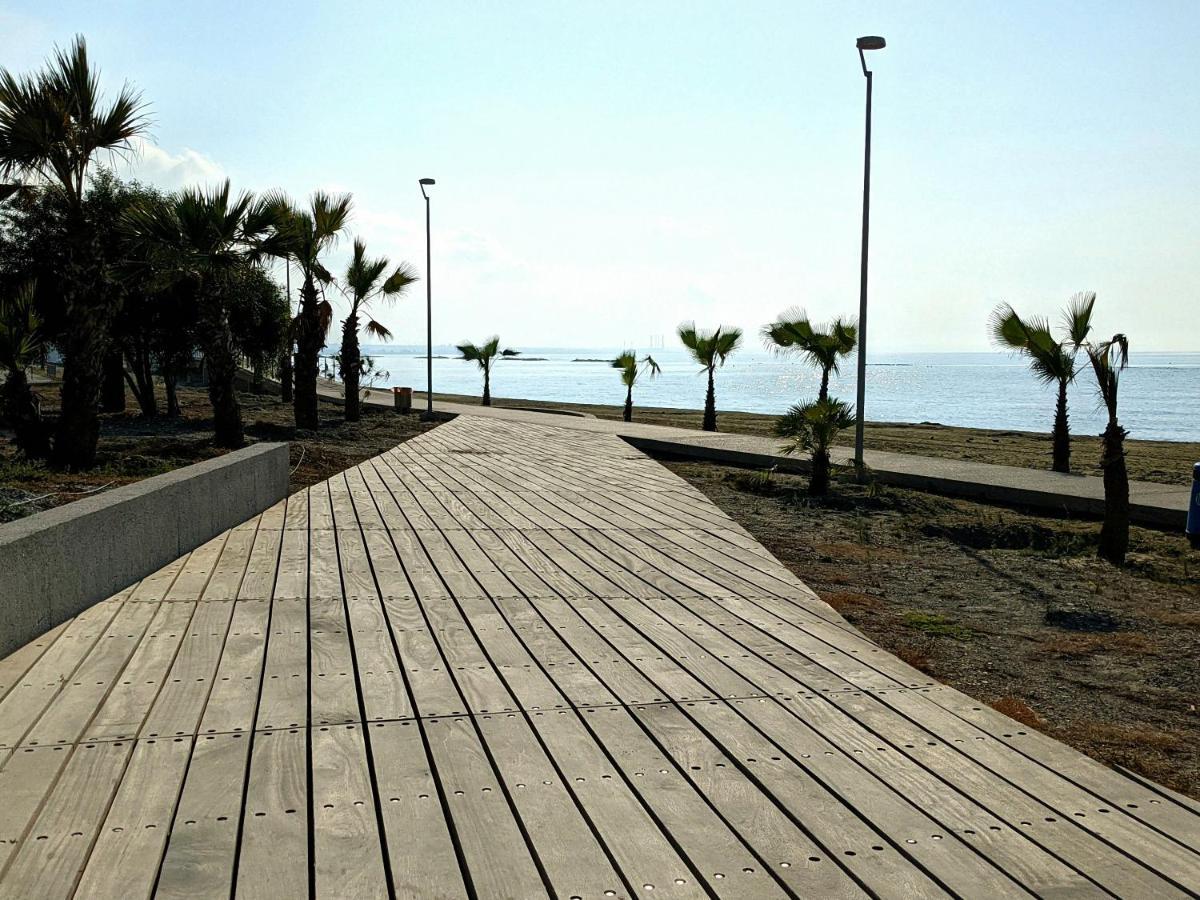 Pylaapts - Apartments Near The Beach Exterior photo